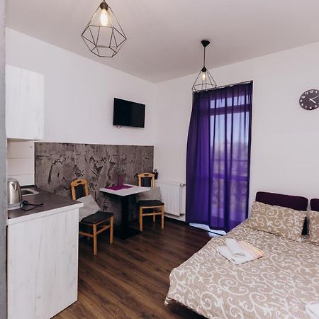 Нові Apartments Біля Жд Вокзалу Ivano-Frankivsk Exterior photo
