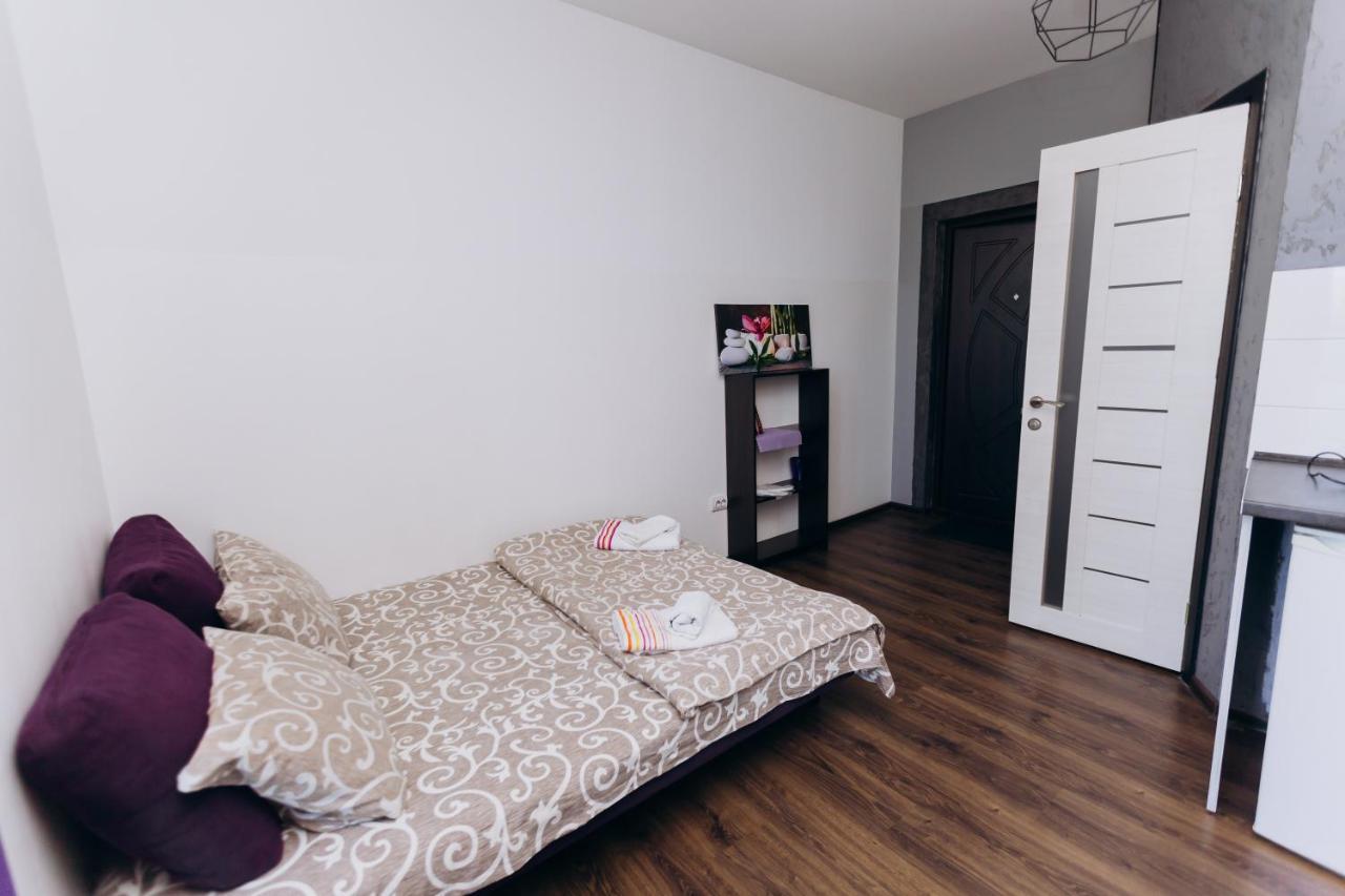 Нові Apartments Біля Жд Вокзалу Ivano-Frankivsk Exterior photo